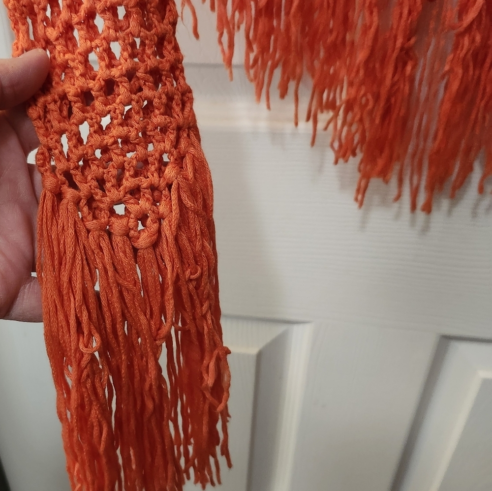 Orange Open Knit Crochet Long Sleeve Fringe Top. Sz M - Picture 3 of 6